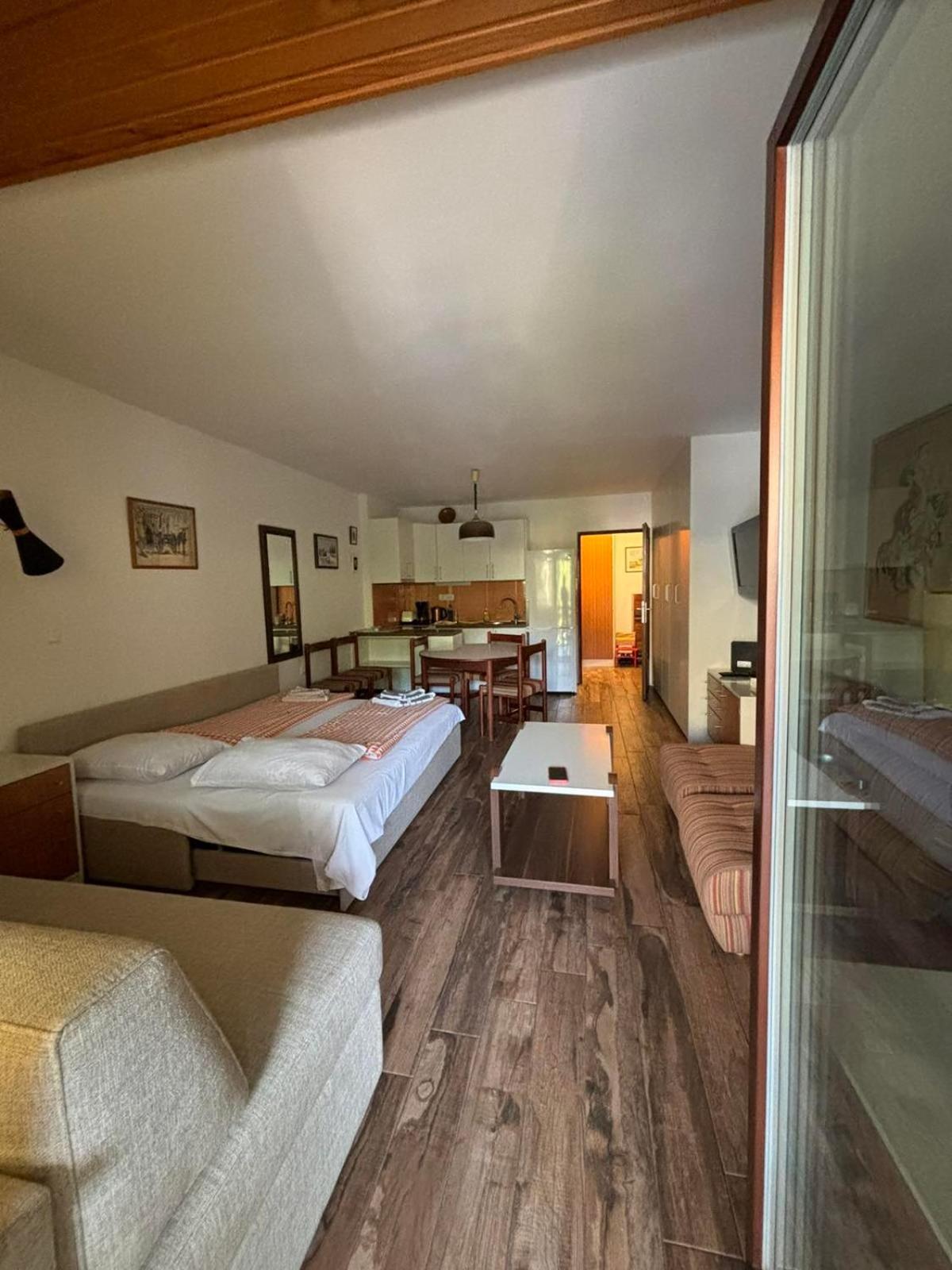 Apartman Veriga Кранська Гора Екстер'єр фото